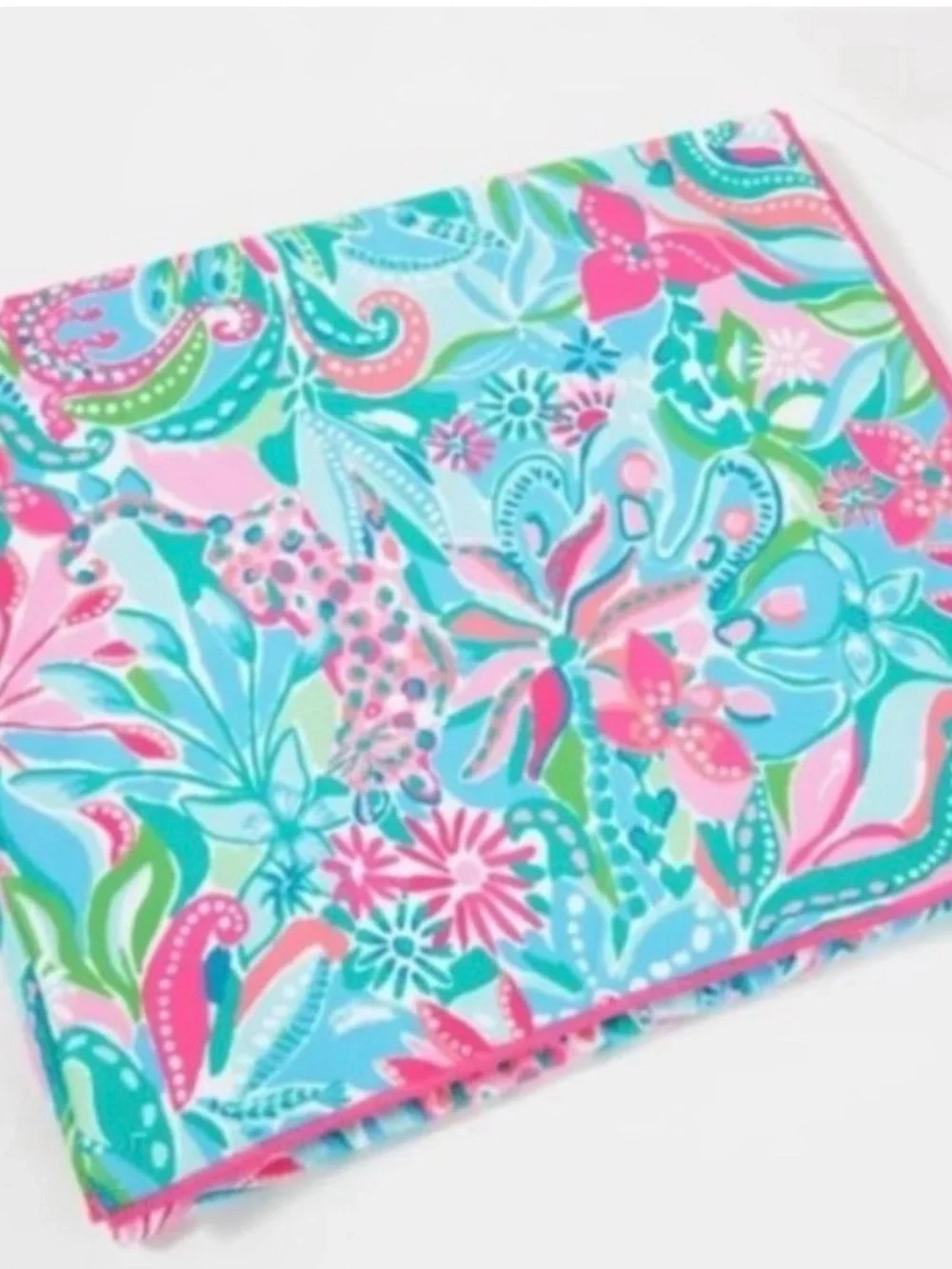 Lilly Pulitzer lounge beach towel 40x72